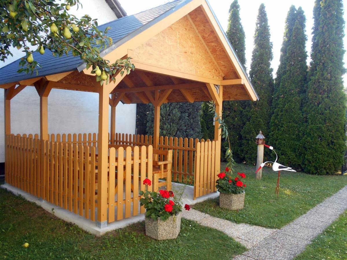 Bed and Breakfast Arpad Panzio Дьёр Экстерьер фото
