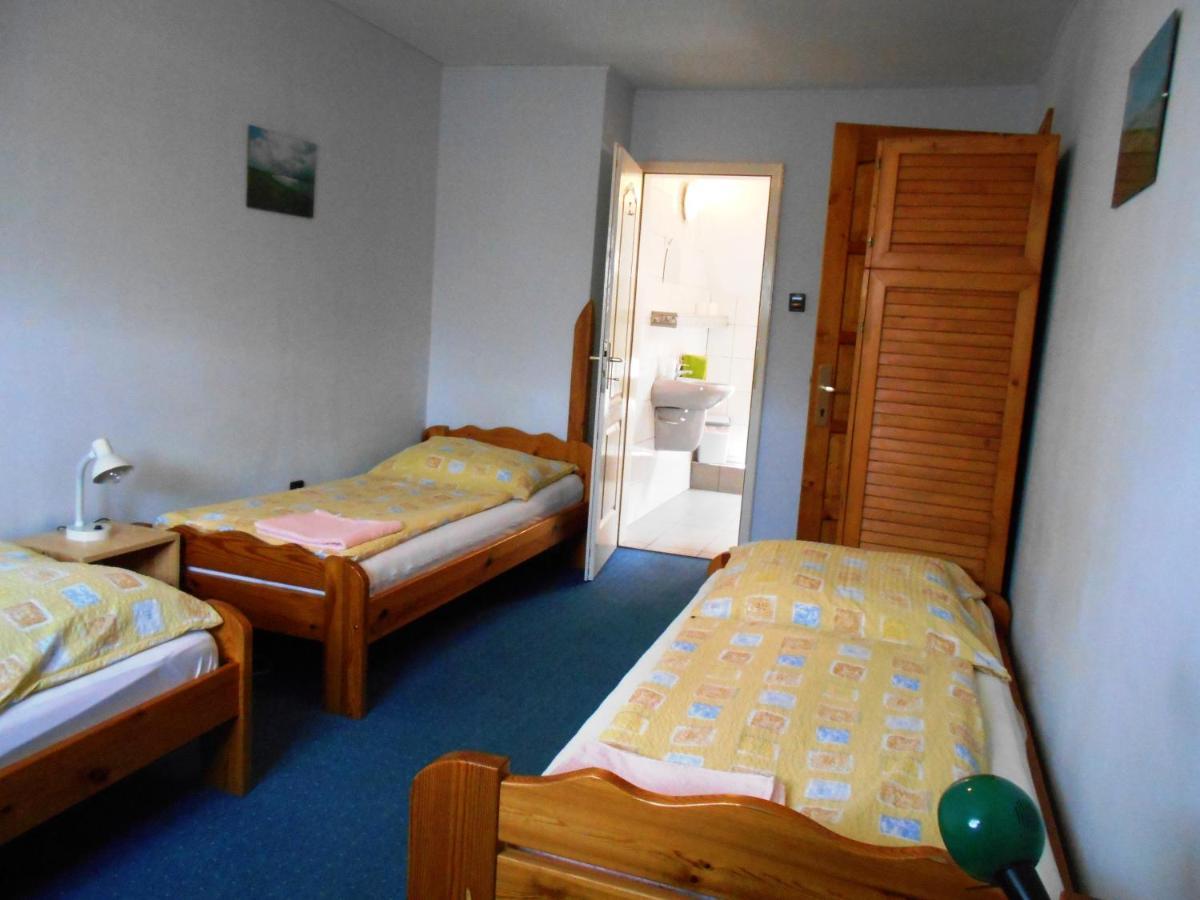 Bed and Breakfast Arpad Panzio Дьёр Экстерьер фото
