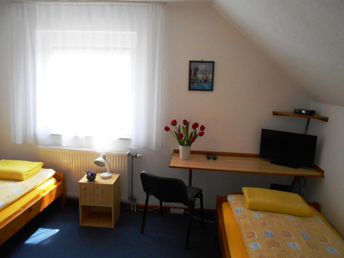 Bed and Breakfast Arpad Panzio Дьёр Экстерьер фото